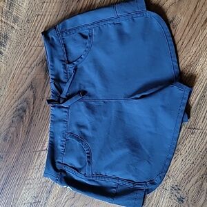 Magellan Shorts, Size S (7), Navy Blue
